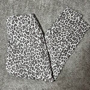 Nine West size 10 gramercy skinny jeans - cheetah print